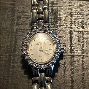 Lorelli Stainless Steel Womens Bangle Watch needs battery